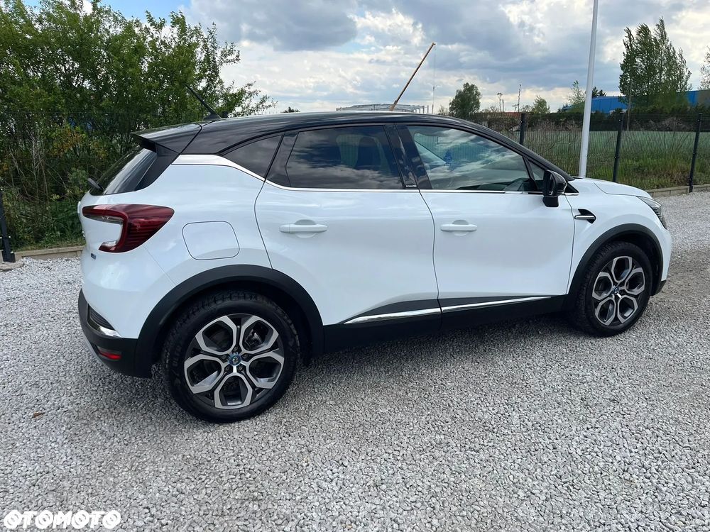Renault Captur 1.6 E-TECH Plug-In Intens - 11