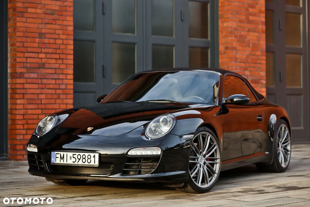 Porsche 911 Carrera S - 13