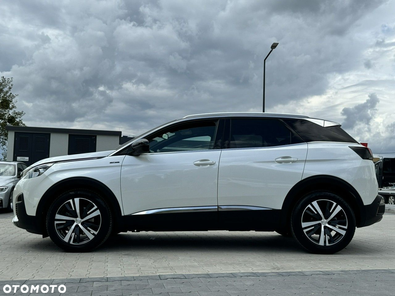 Peugeot 3008 PureTech 130 Stop & Start GPF EAT8 GT - 7