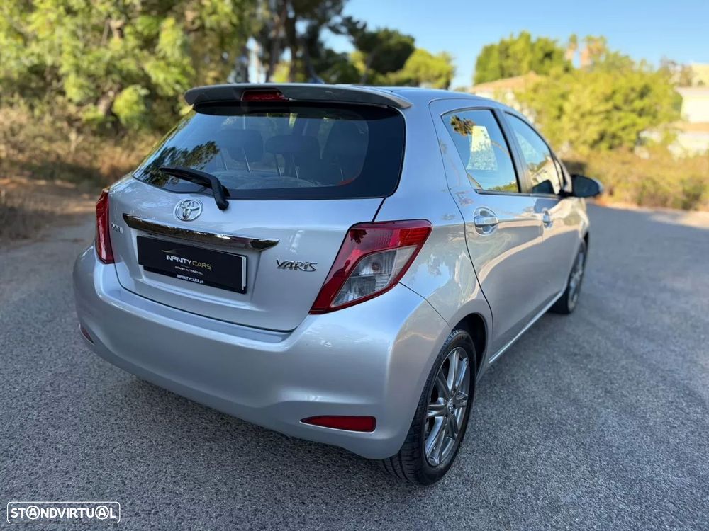 Toyota Yaris 1.33 VVT-i Sport CVT+Navi - 9