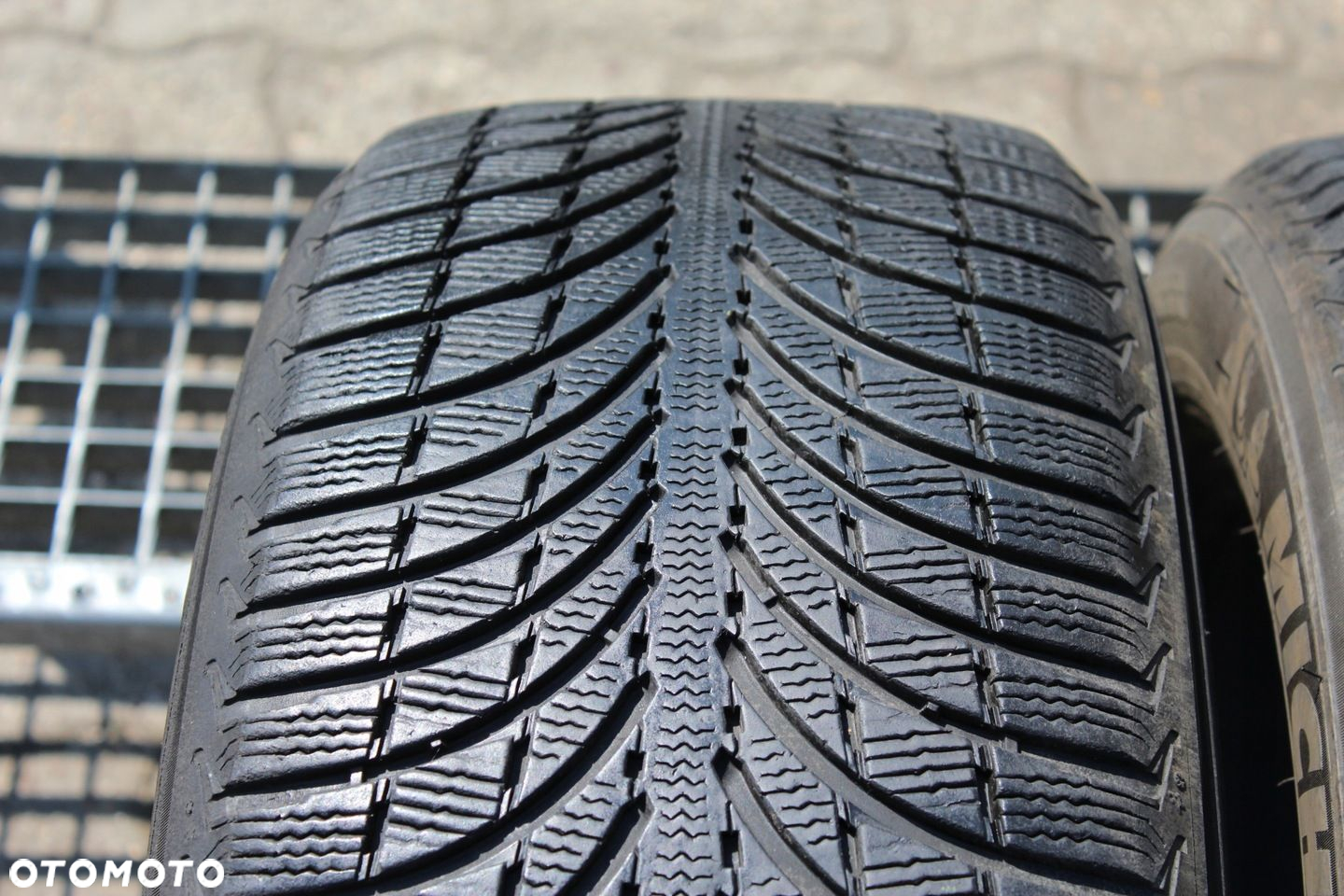 2x 235/55R19 MICHELIN LATITUDE ALPIN LA2 105V XL 17r 5mm - 2