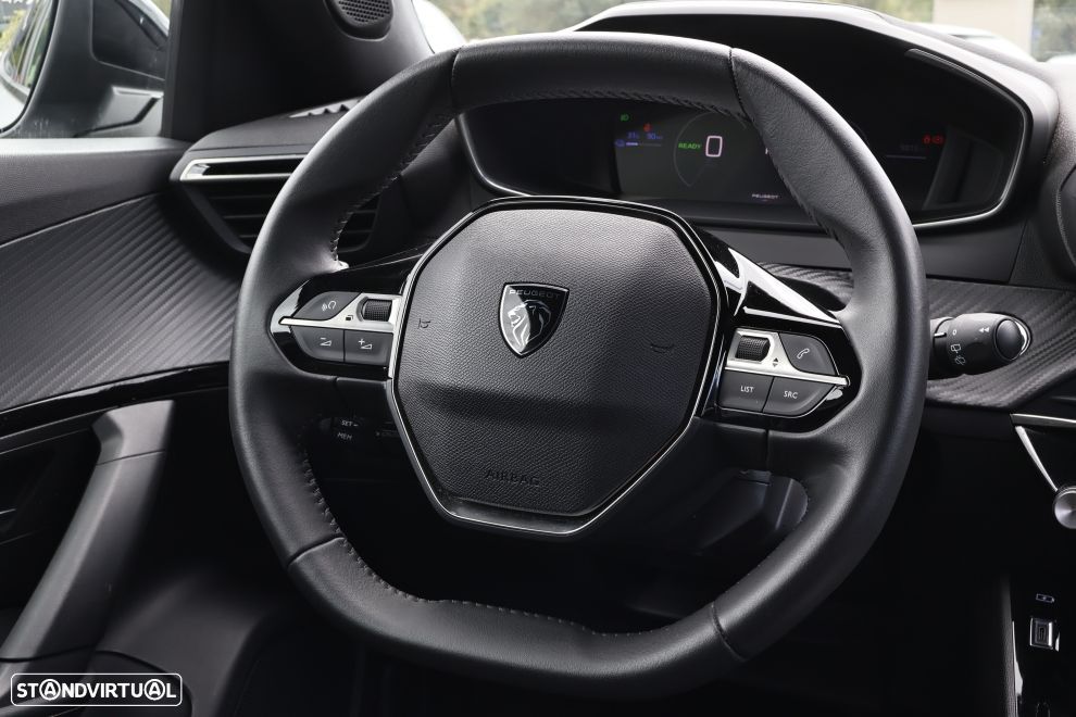 Peugeot e-2008 54 kWh Allure - 9
