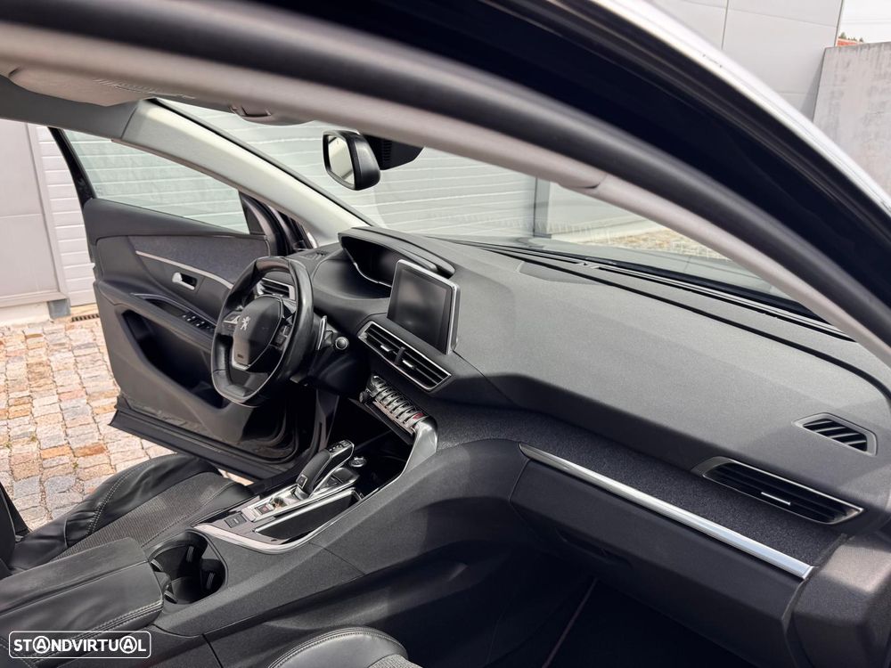 Peugeot 3008 1.6 BlueHDi Crossway EAT6 - 17