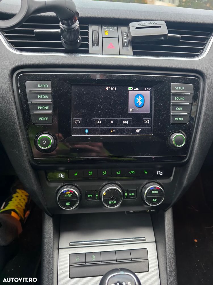 Skoda Octavia Combi 2.0 TDI Style - 7