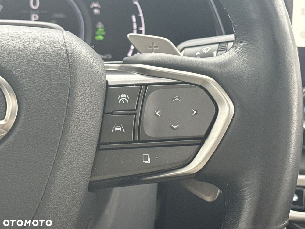 Lexus RX 450h+ Omotenashi - 26