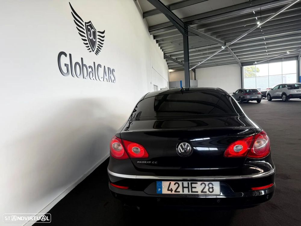 VW Passat CC 2.0 TDi BlueMotion - 33