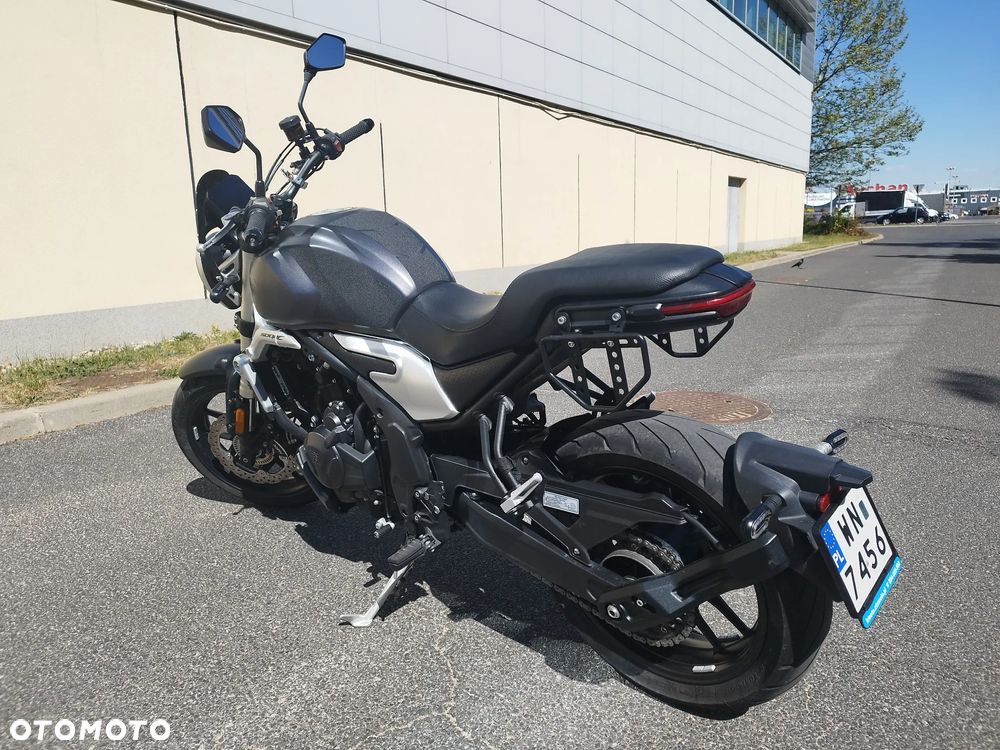 VOGE 500AC - 5