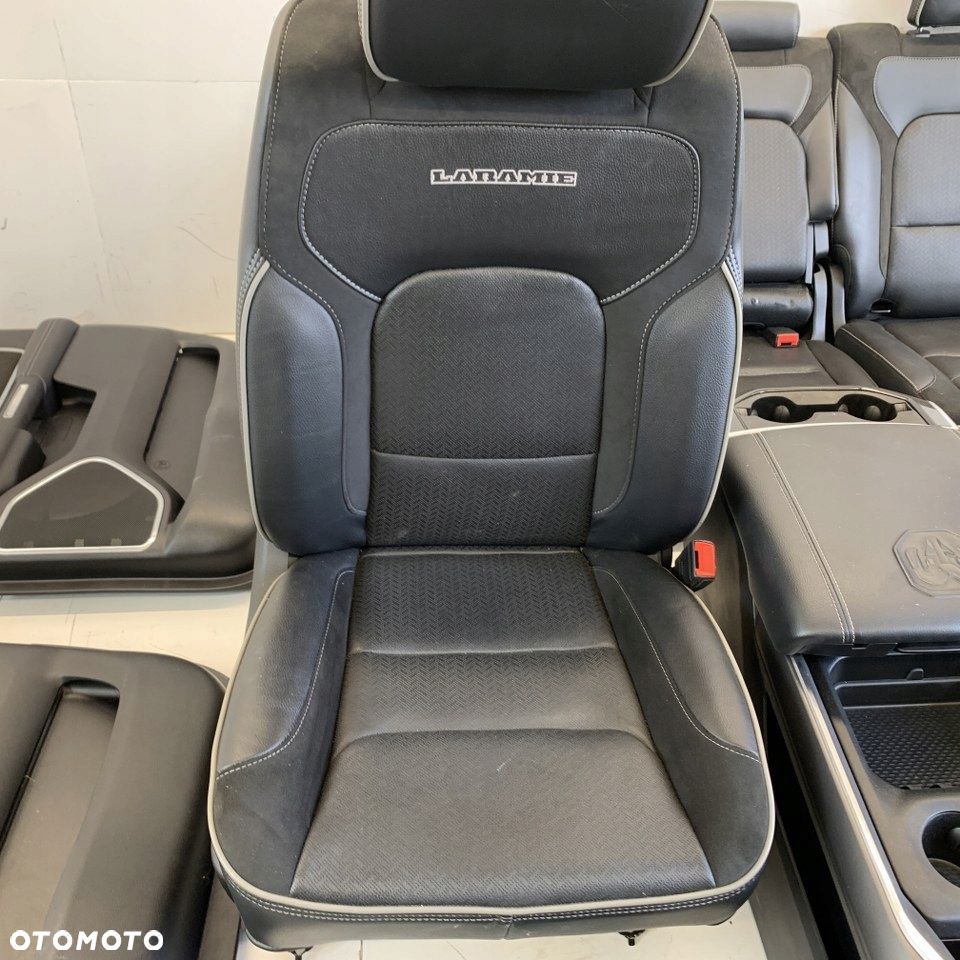 Siedzenia fotele komple tapicerki boczki skóra DODGE RAM V 1500 LARAMIE 22r - 7
