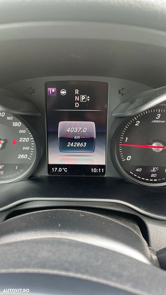 Mercedes-Benz C - 27