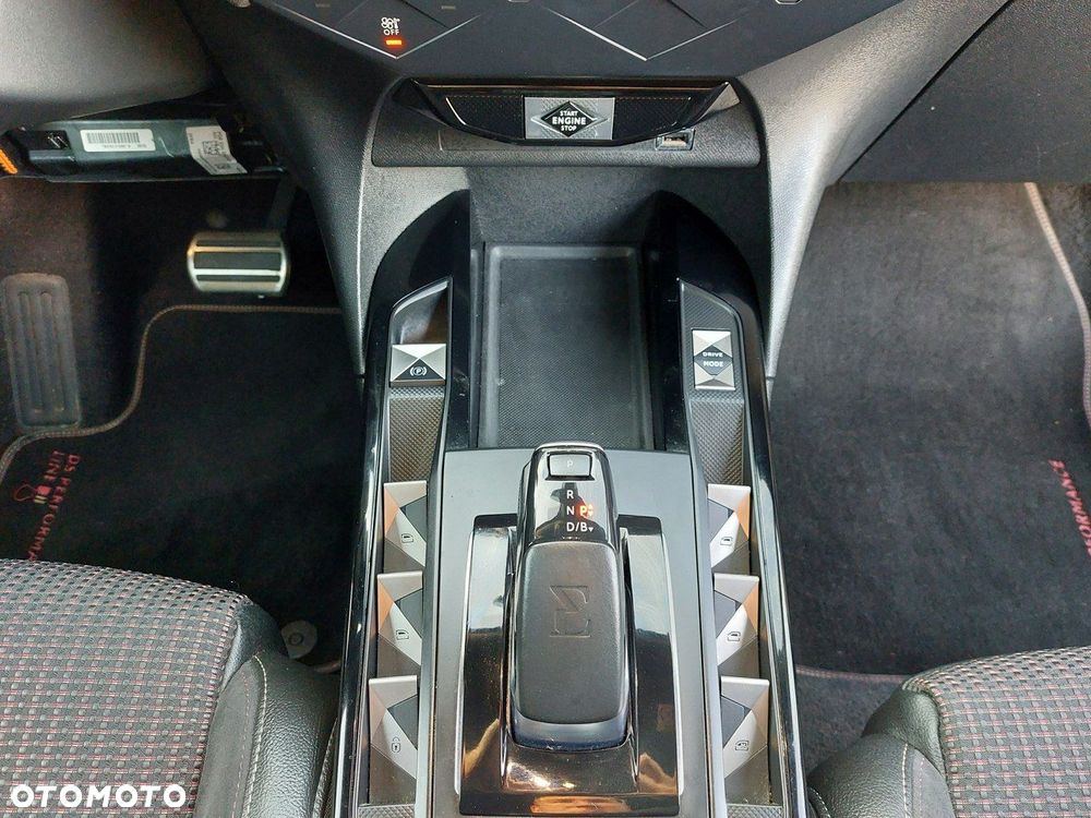 DS Automobiles DS 3 Crossback - 14