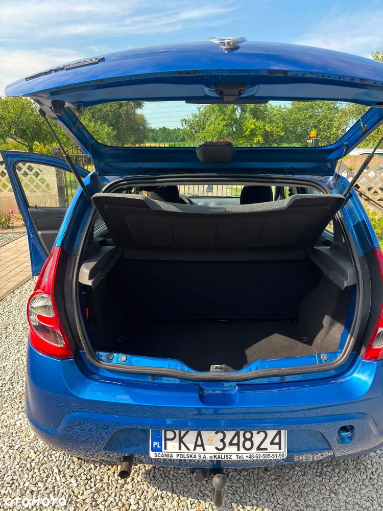Dacia Sandero 1.6 Hi-Flex - 15