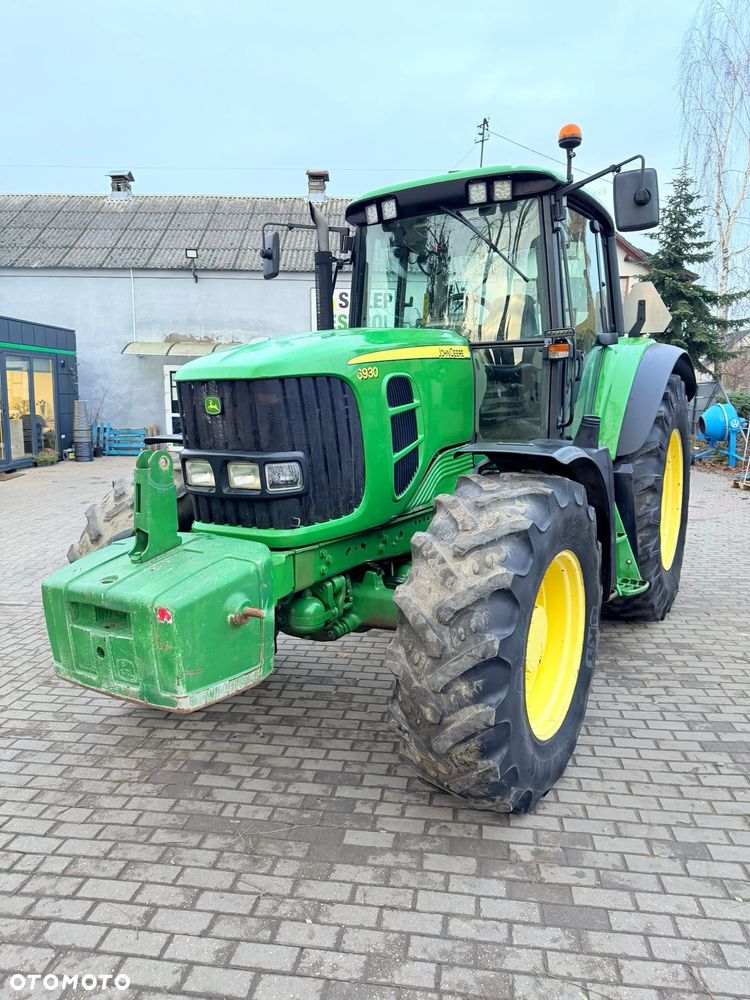 John Deere 6930 - 7