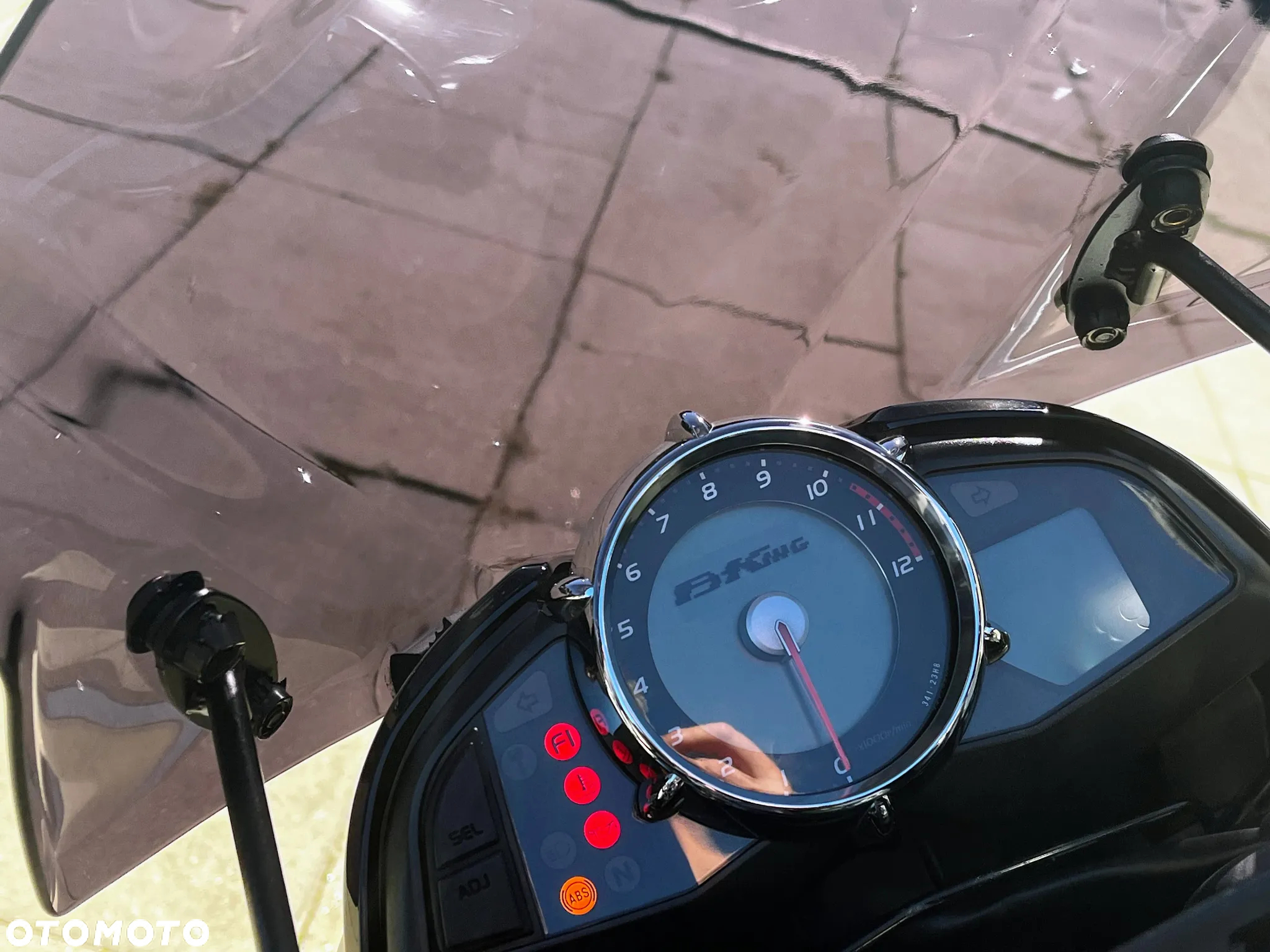 Suzuki GSX - 14