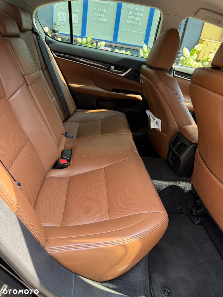 Lexus GS 300h Elite - 9