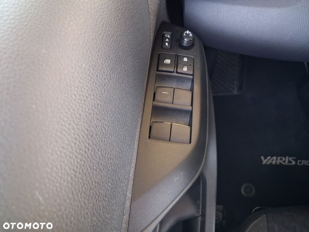 Toyota Yaris Cross Hybrid 1.5 Style - 17