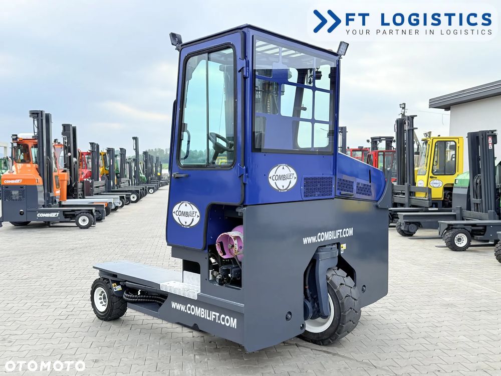 Combilift WÓZEK CZTEROKIERUNKOWY - WIELOKIERUNKOWY | COMBILIFT C4000S | GAS | TRIPLEX 5550MM | POZYCJONER WIDEŁ | WOLNY SKOK | NOWE OPONY | PO SERWISIE | STAN IDEALNY | Szeroka oferta wózków czterokierunkowych i bocznych, dopasowanych do różnorodnych potrzeb i zastosowań - 10