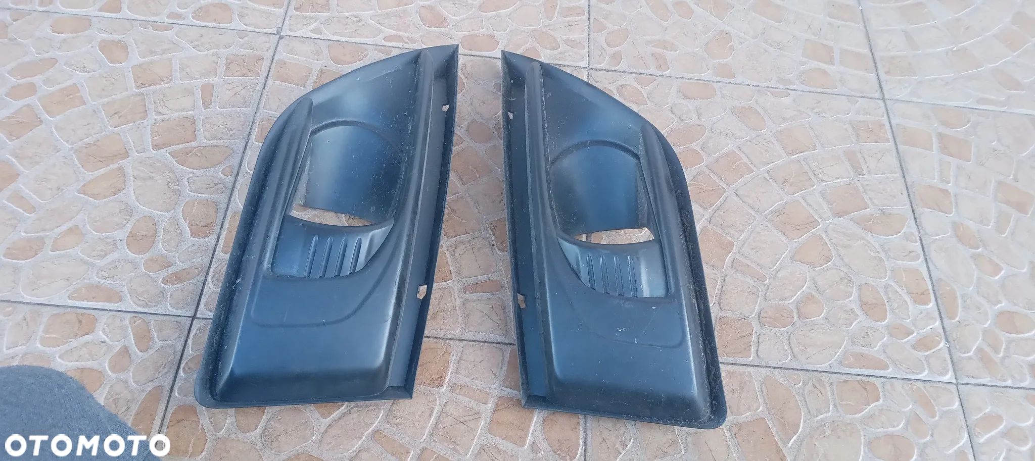 C4 PICASSO I kratka atrapa halogenu LEWA!!! - 1