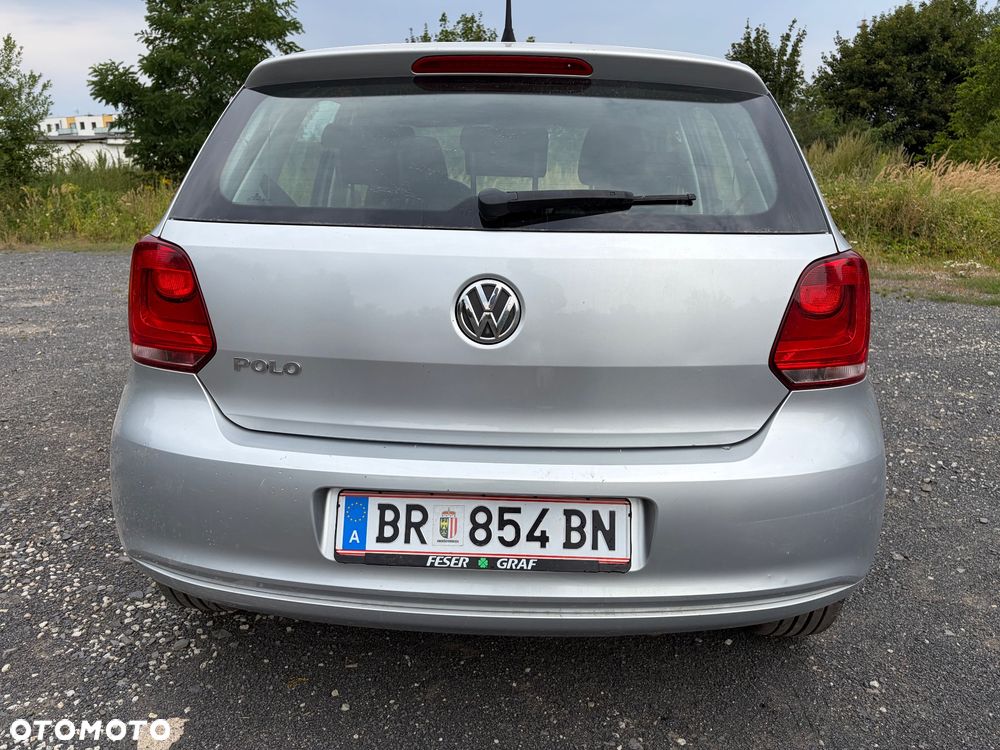 Volkswagen Polo 1.2 MATCH - 11