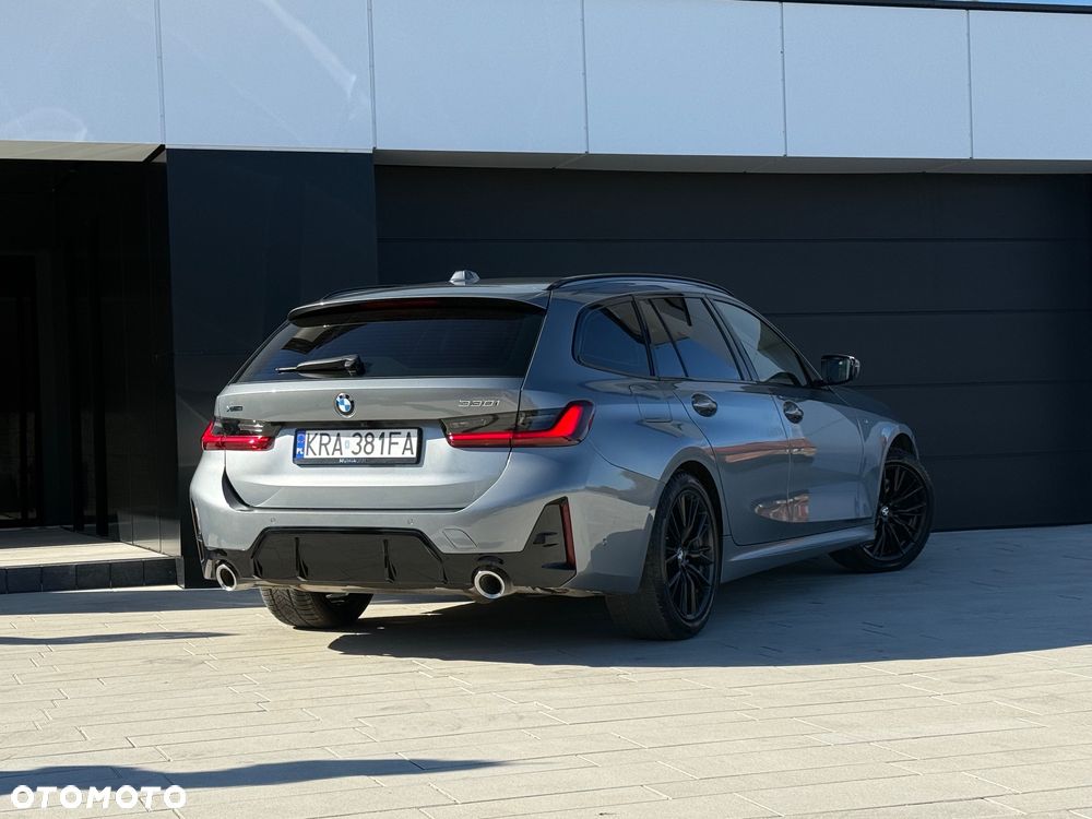 BMW Seria 3 330i xDrive M Sport - 25