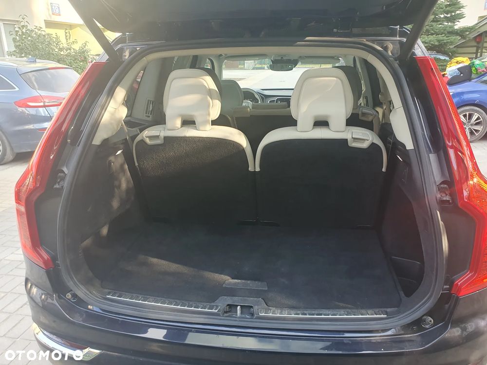 Volvo XC 90 T6 AWD Geartronic Momentum - 29