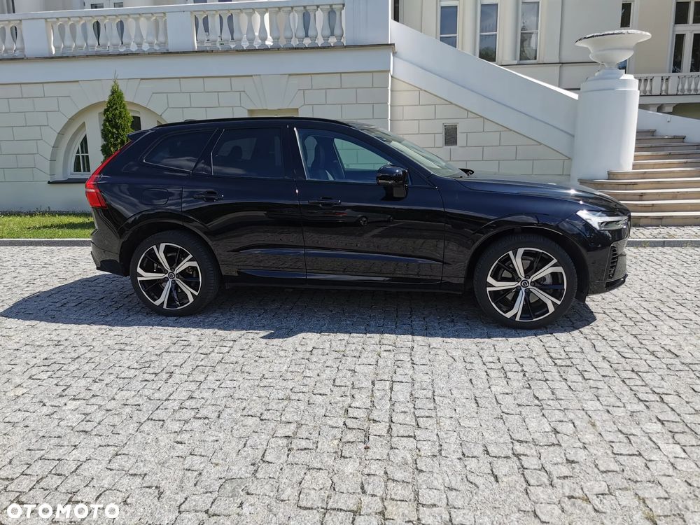 Volvo XC 60 T8 AWD Ultra Black Edition - 2