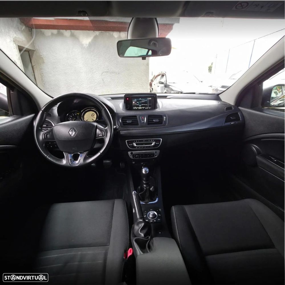 Renault Mégane Sport Tourer - 21