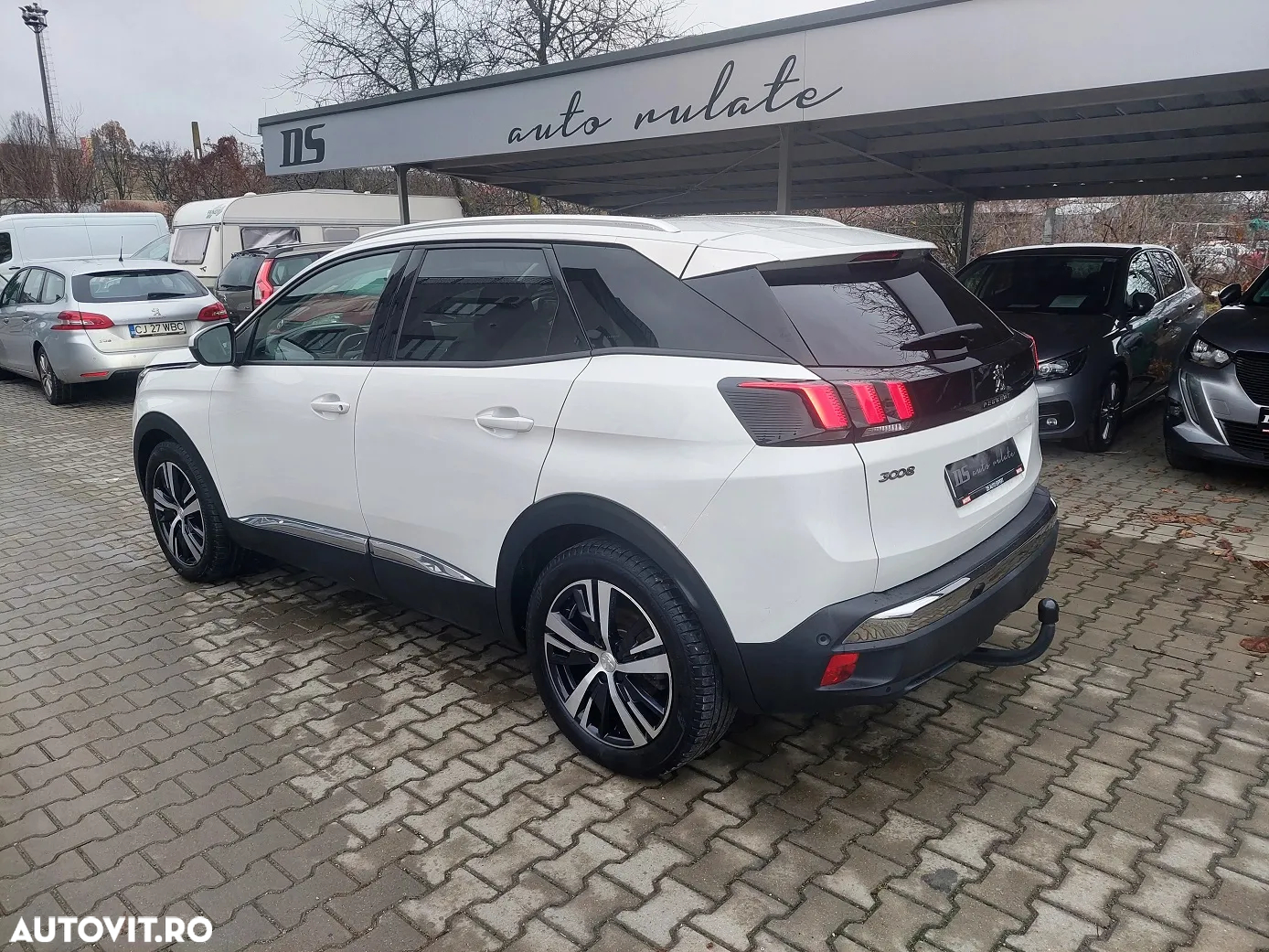 Peugeot 3008 1.2 PureTech 130 EAT8 Allure Pack - 4