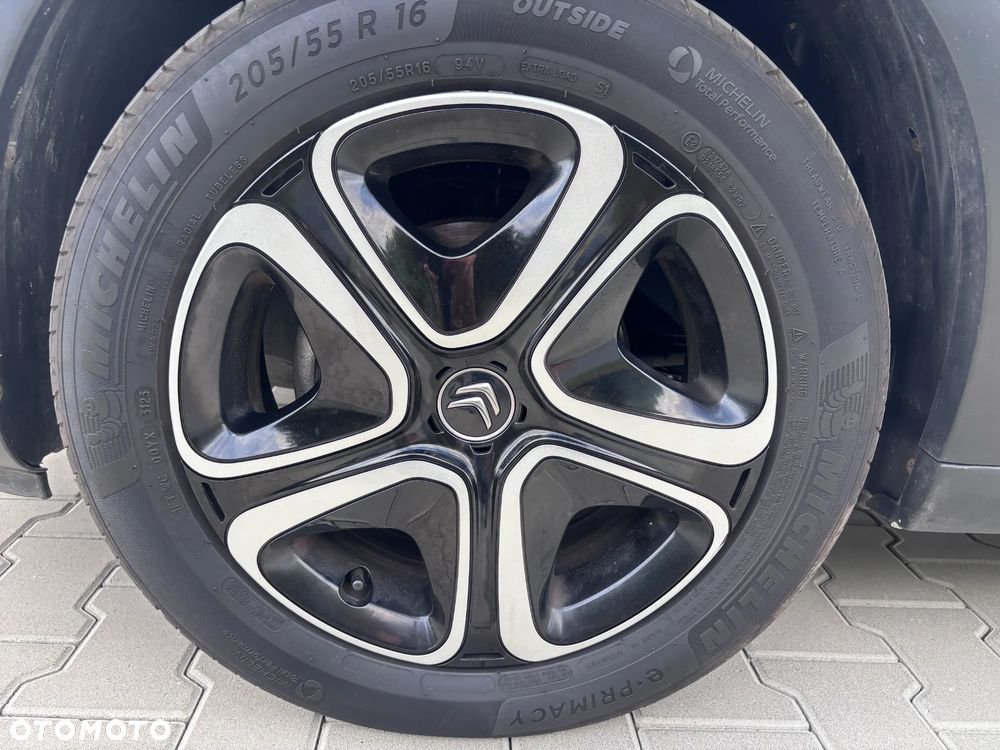 Citroën C3 1.2 PureTech C-Series - 34