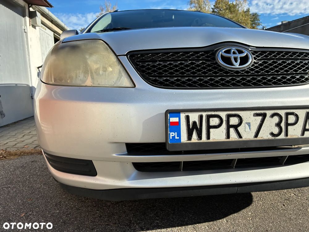 Toyota Corolla 2004 photo 4