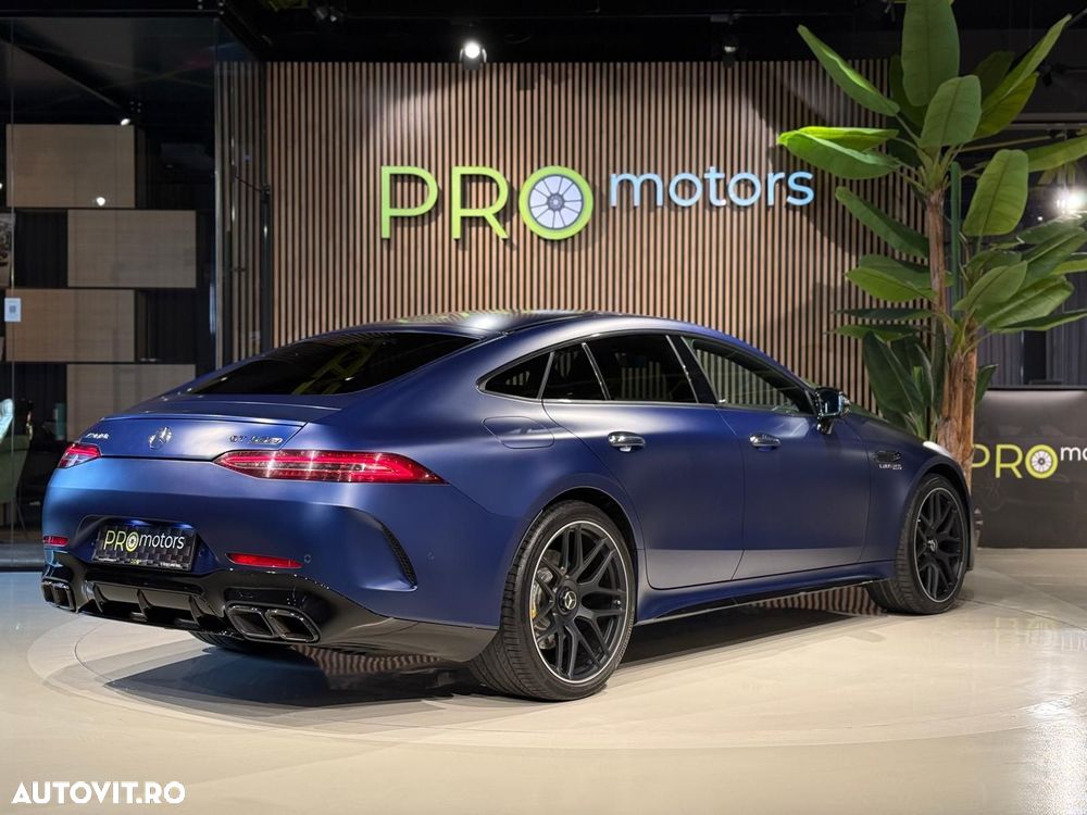 Mercedes-Benz AMG GT - 5