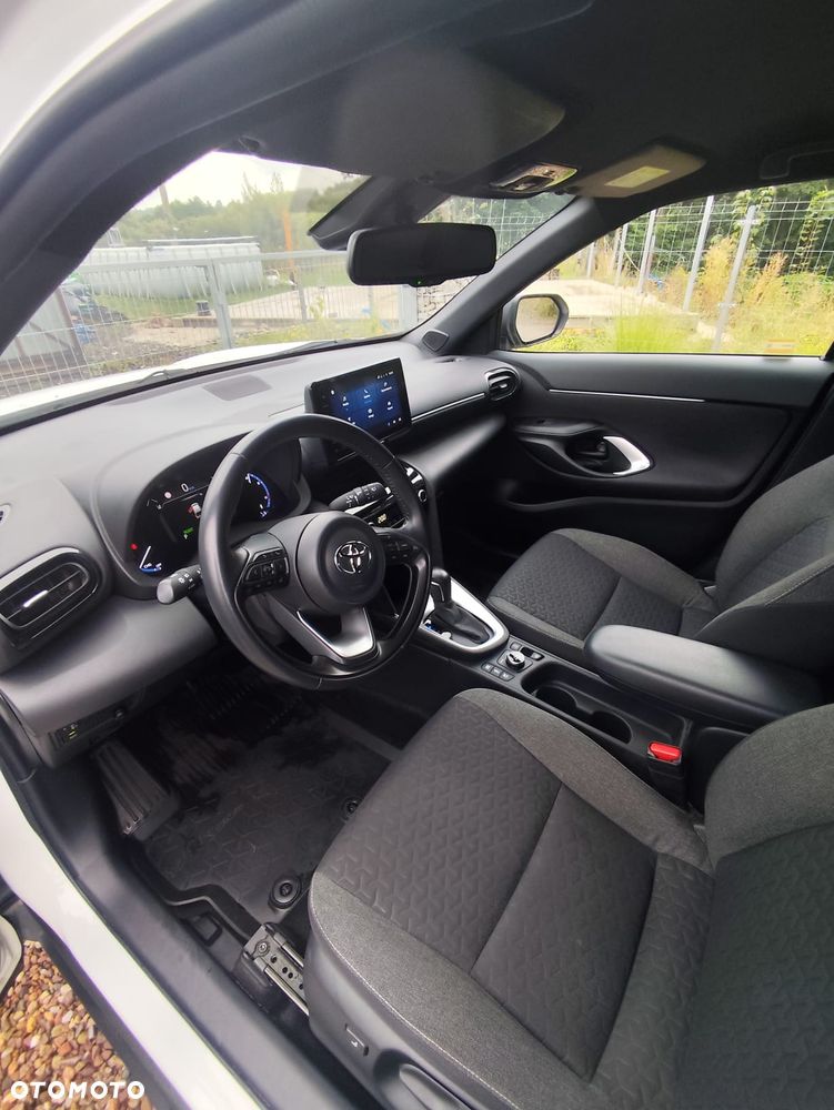 Toyota Yaris Cross Hybrid 1.5 Style AWD - 11
