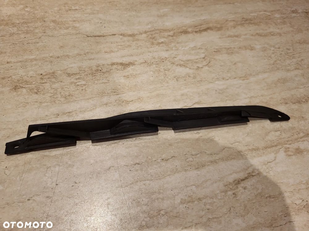 Ślizg mocowanie  zderzaka lewy prawy komplet  przód VW  CADDY II, POLO, POLO CLASSI  95- 6K5807183 - 3