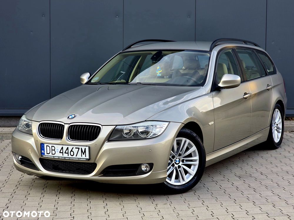 BMW Seria 3 318i - 1