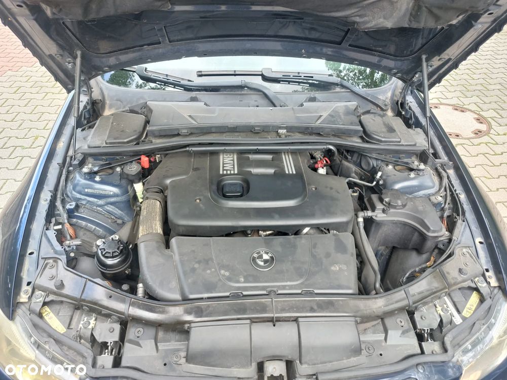 BMW Seria 3 - 10