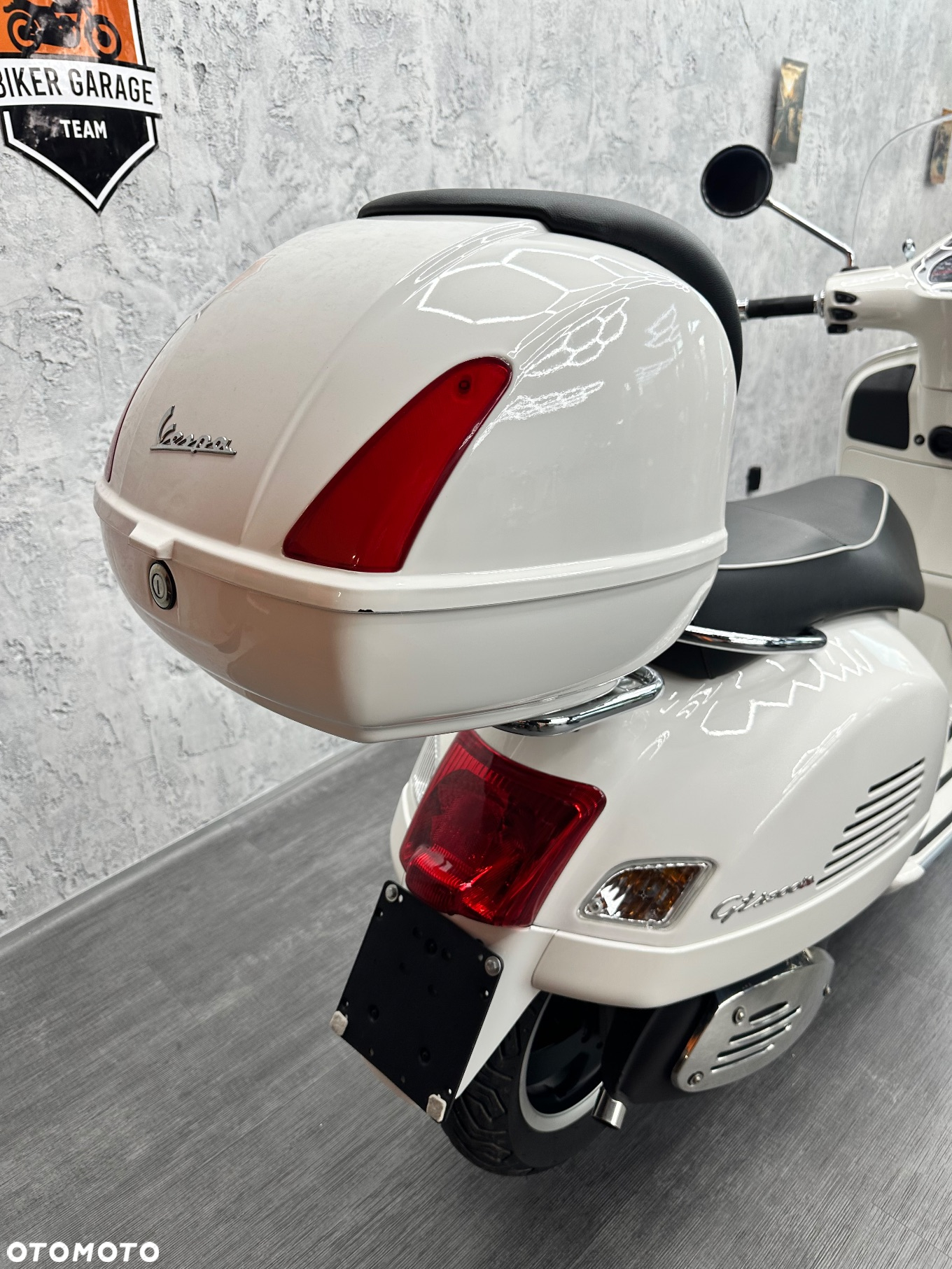 Vespa GTS - 12