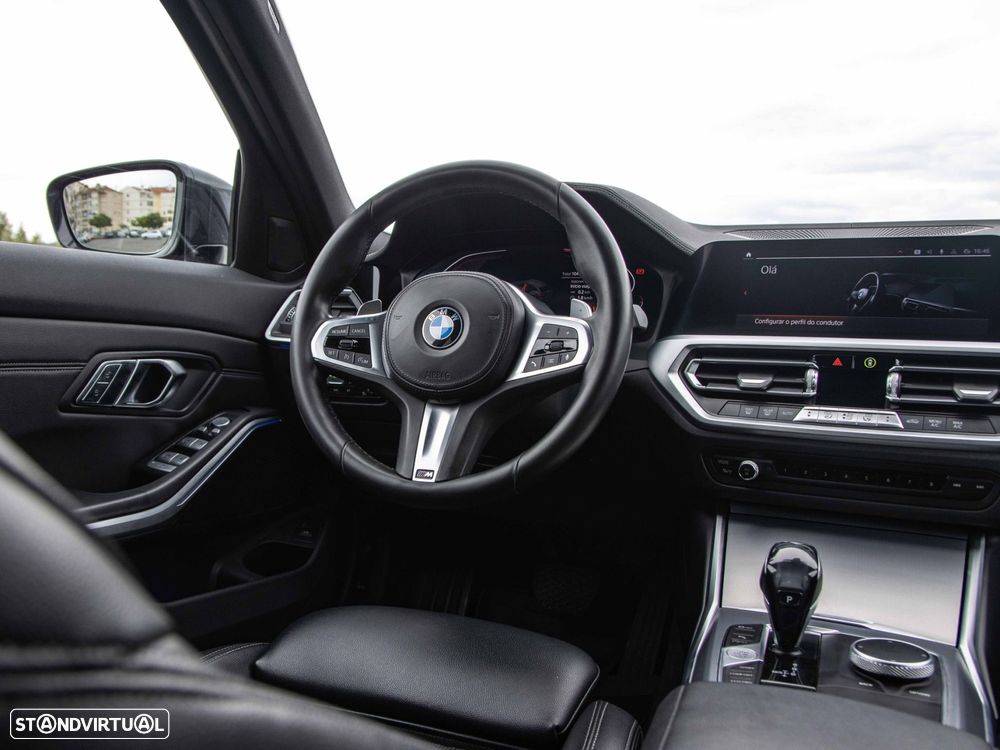 BMW 320 d Auto - 21