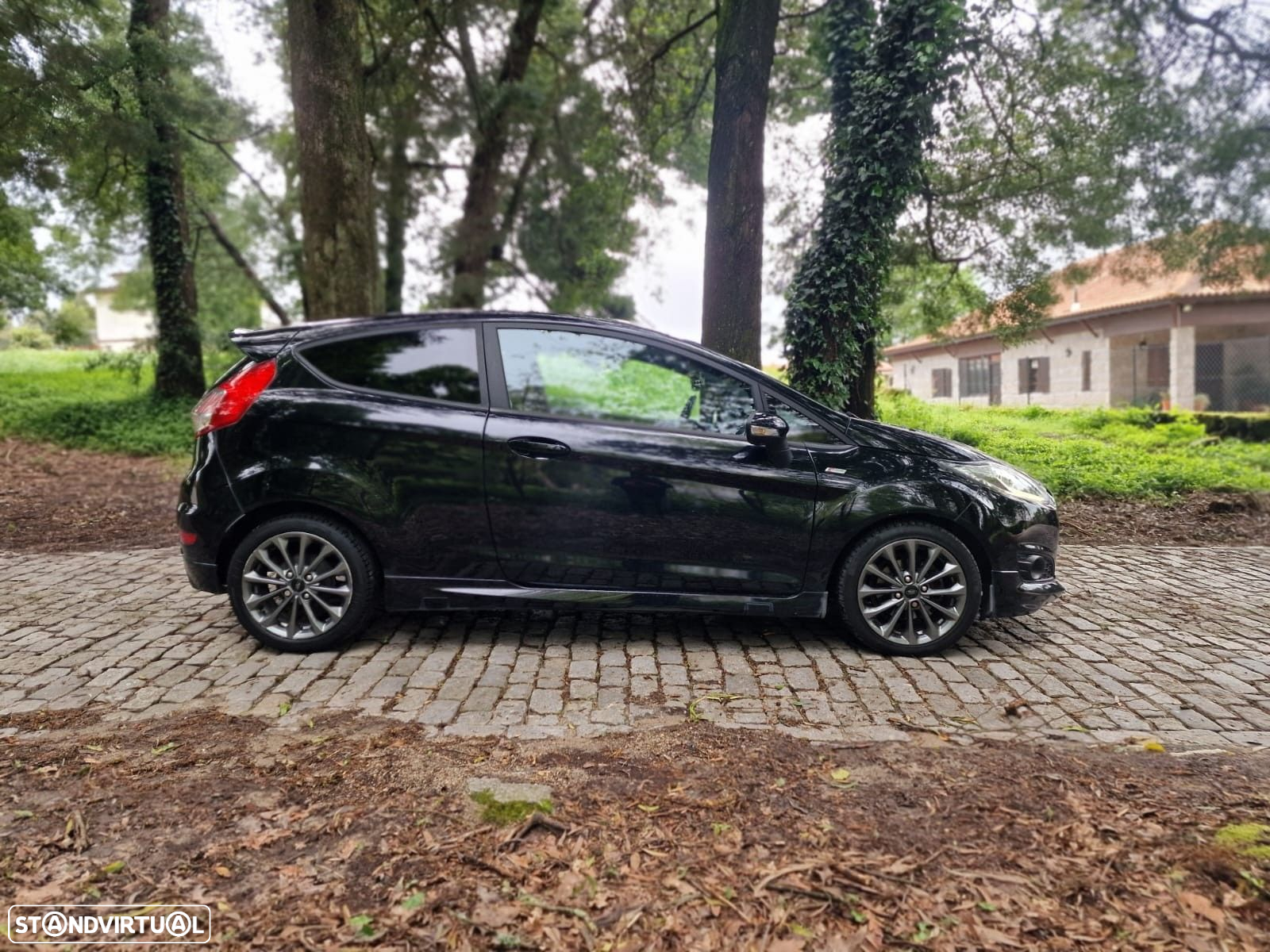 Ford Fiesta 1.0 T EcoBoost STLine - 33