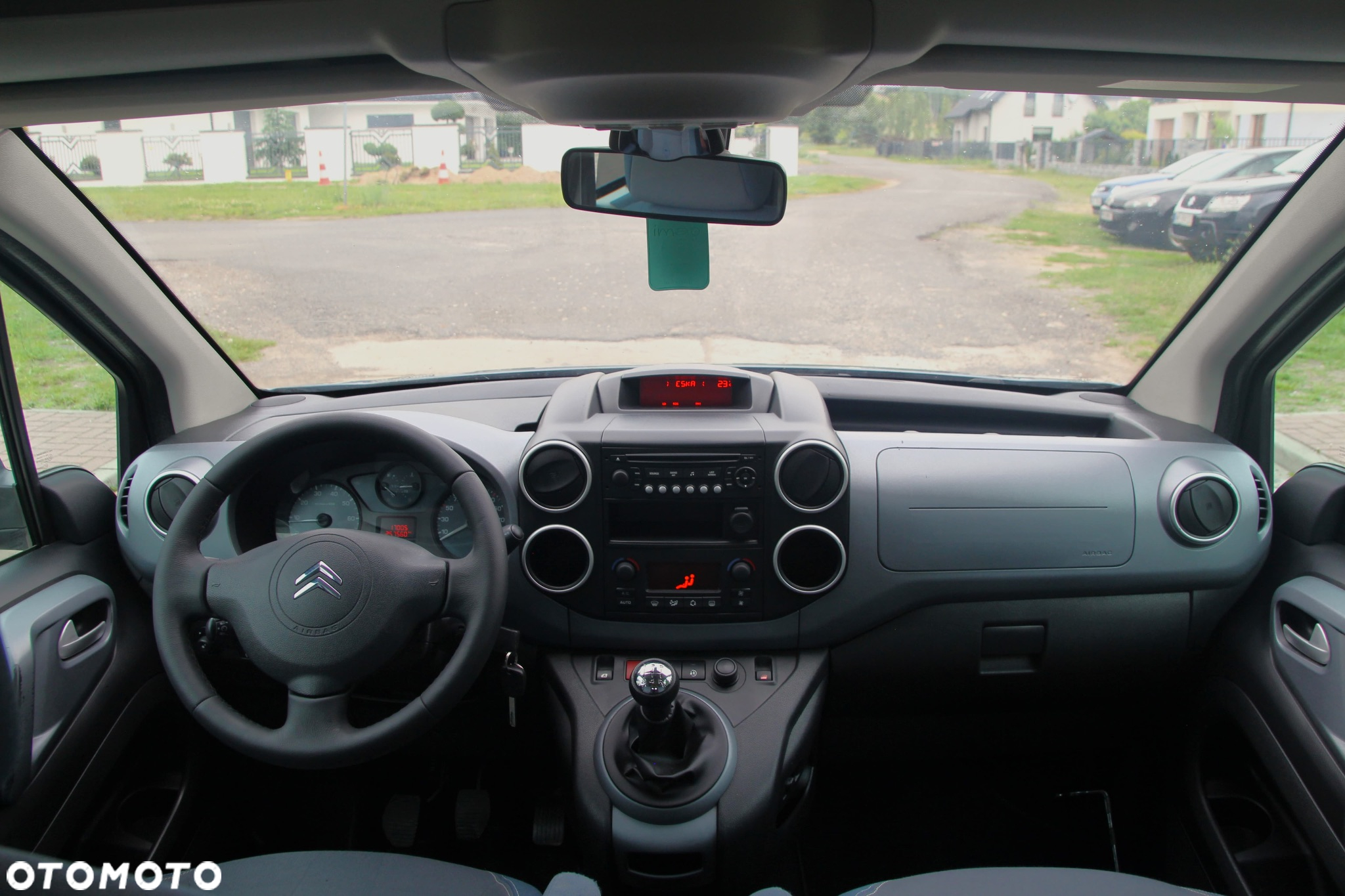 Citroën Berlingo II 1.6 HDi Multispace - 13