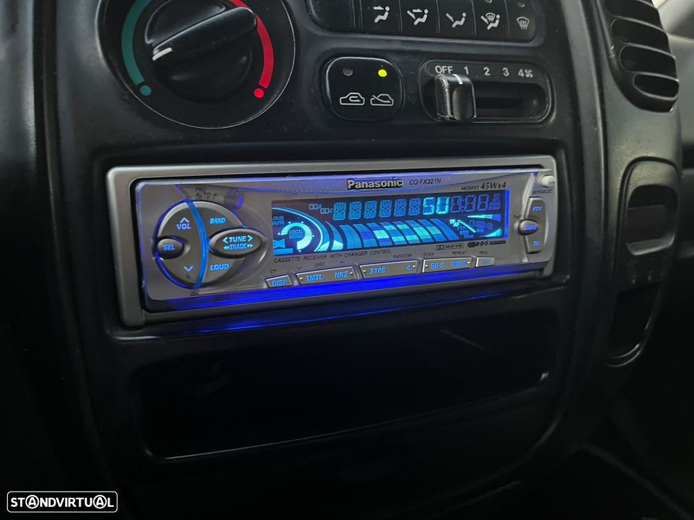 Hyundai H-1 - 23
