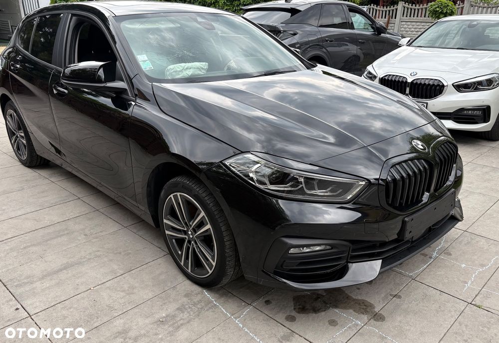 BMW Seria 1 116d Sport Line Shadow - 2