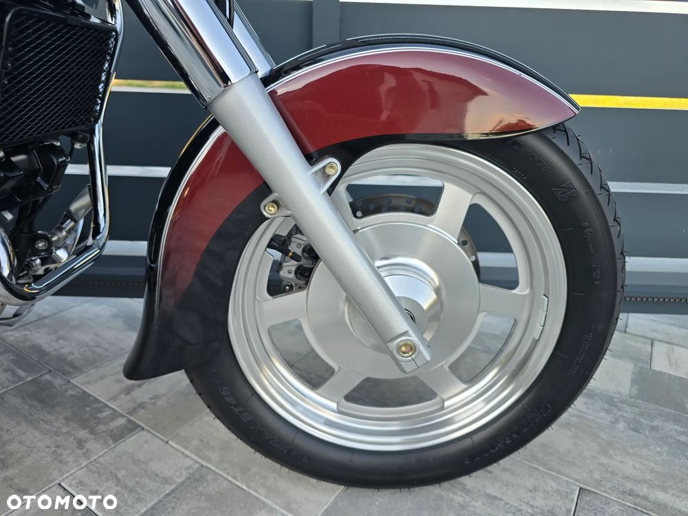Hyosung GV - 13
