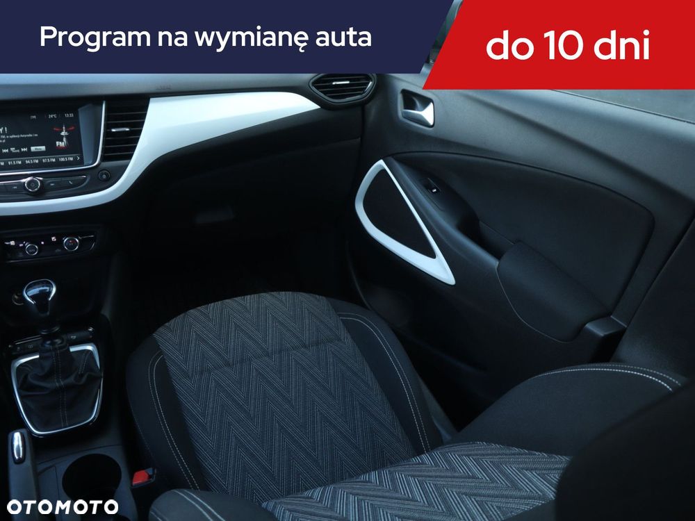 Opel Crossland X - 10