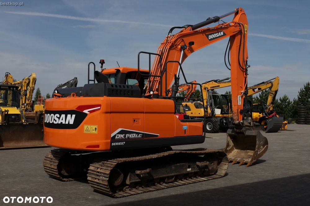 Doosan DX140LC-7 - 7