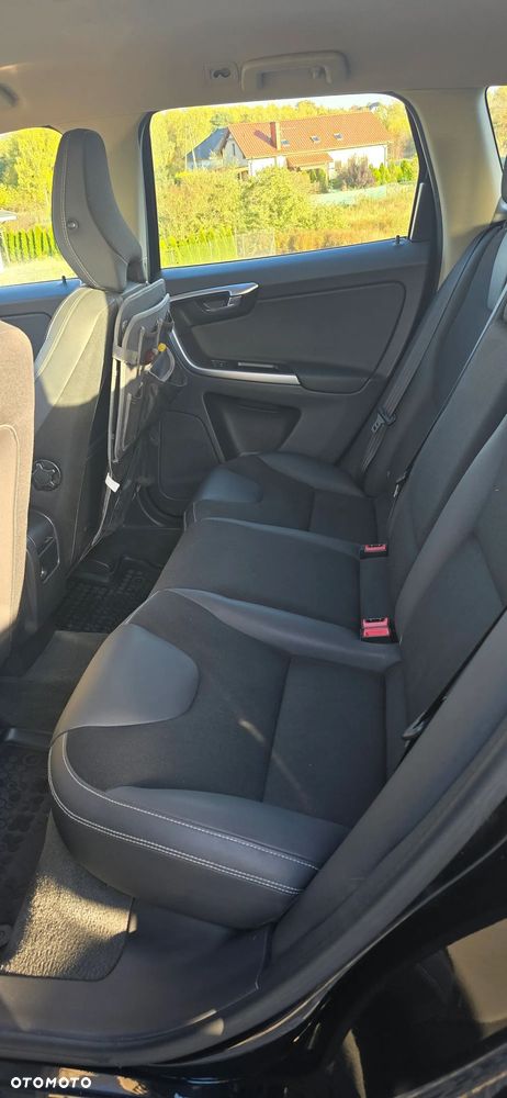 Volvo XC 60 - 12