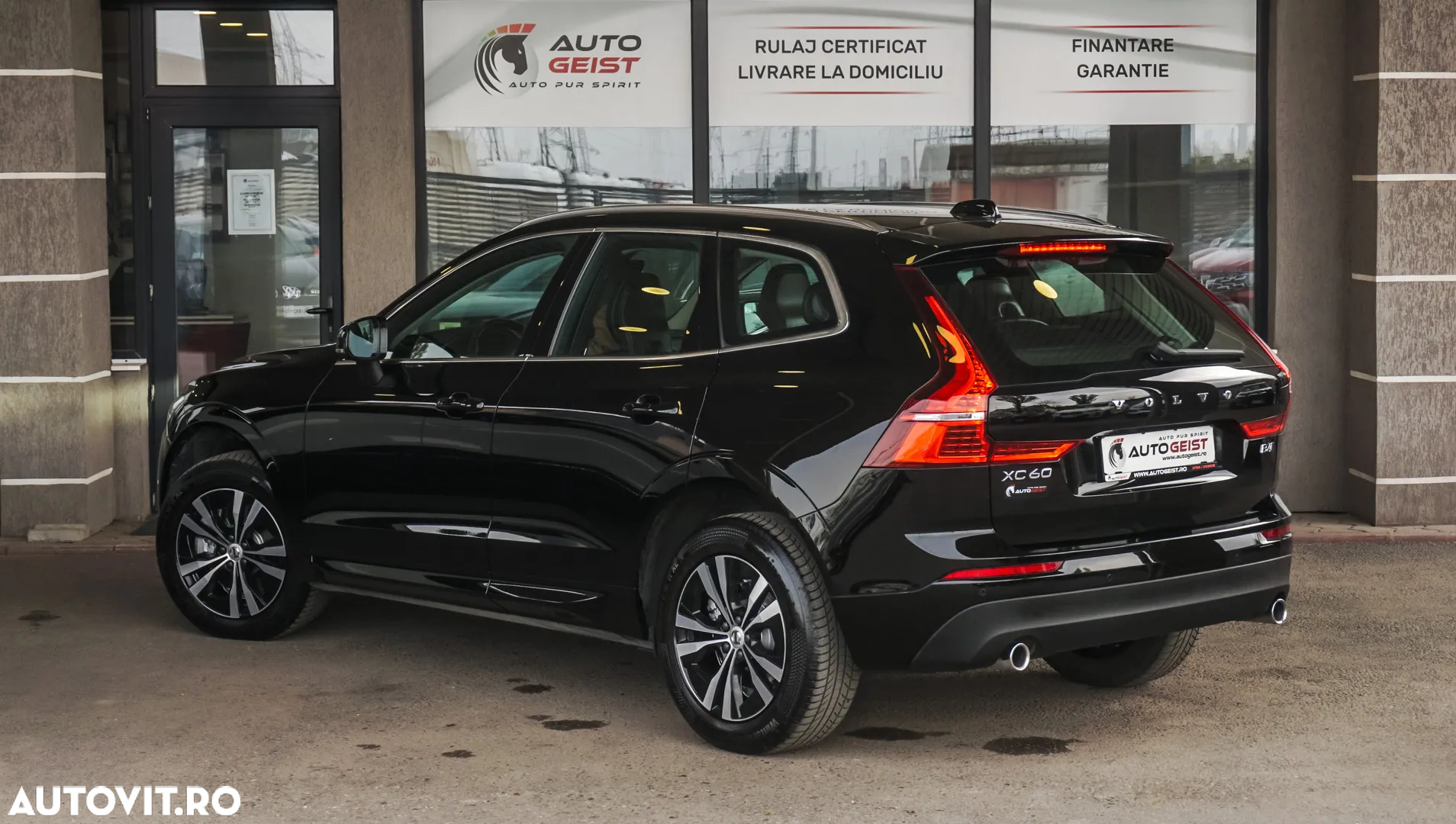 Volvo XC 60 B4 D AWD Geartronic Momentum - 7
