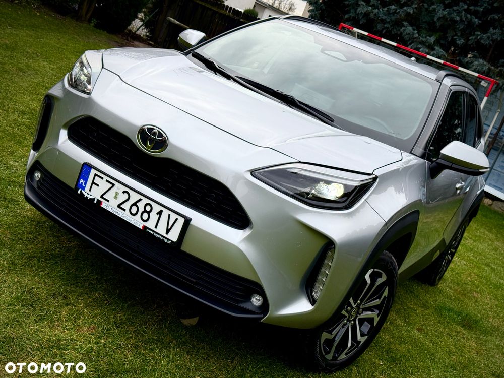 Toyota Yaris Cross Hybrid 1.5 Style AWD - 3