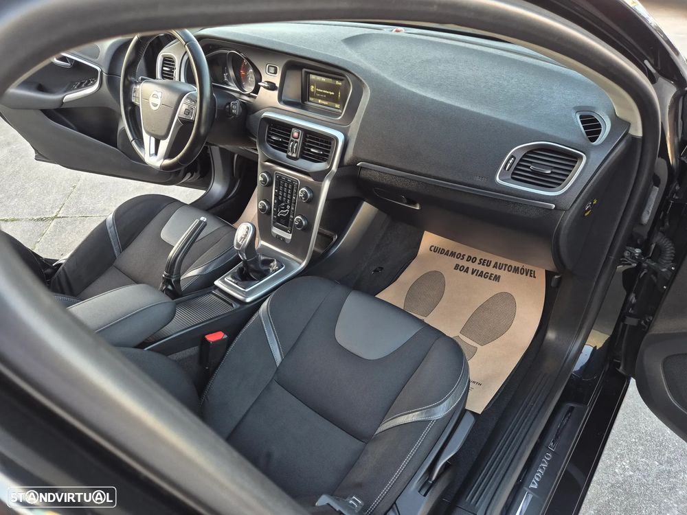 Volvo V40 1.6 D2 Eco Momentum - 30