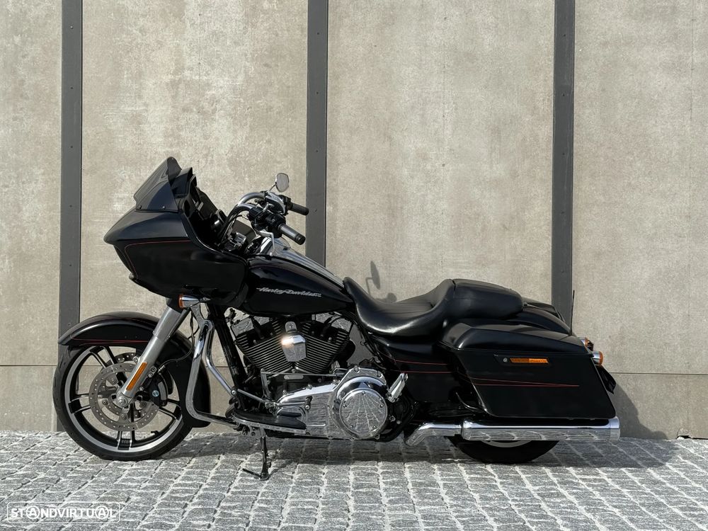 Harley-Davidson FLT Road Glide Special | Black Denim - 2