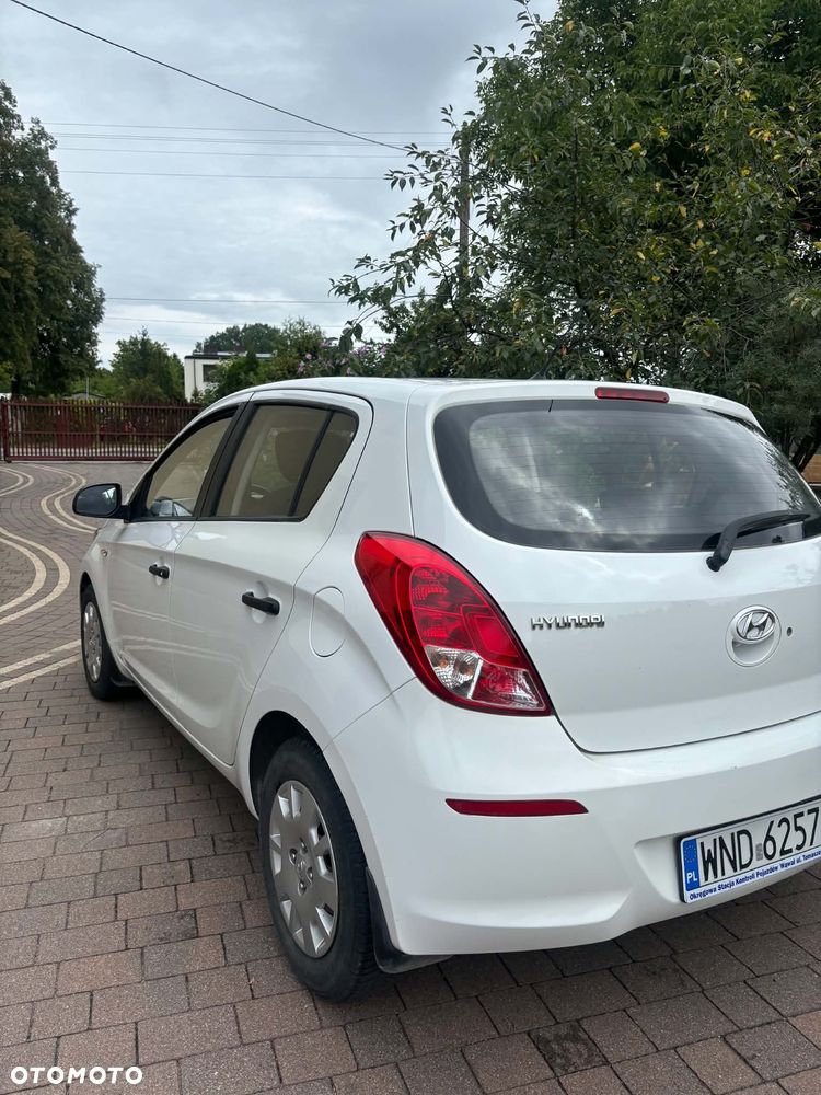 Hyundai i20 1.1 CRDi Style - 14