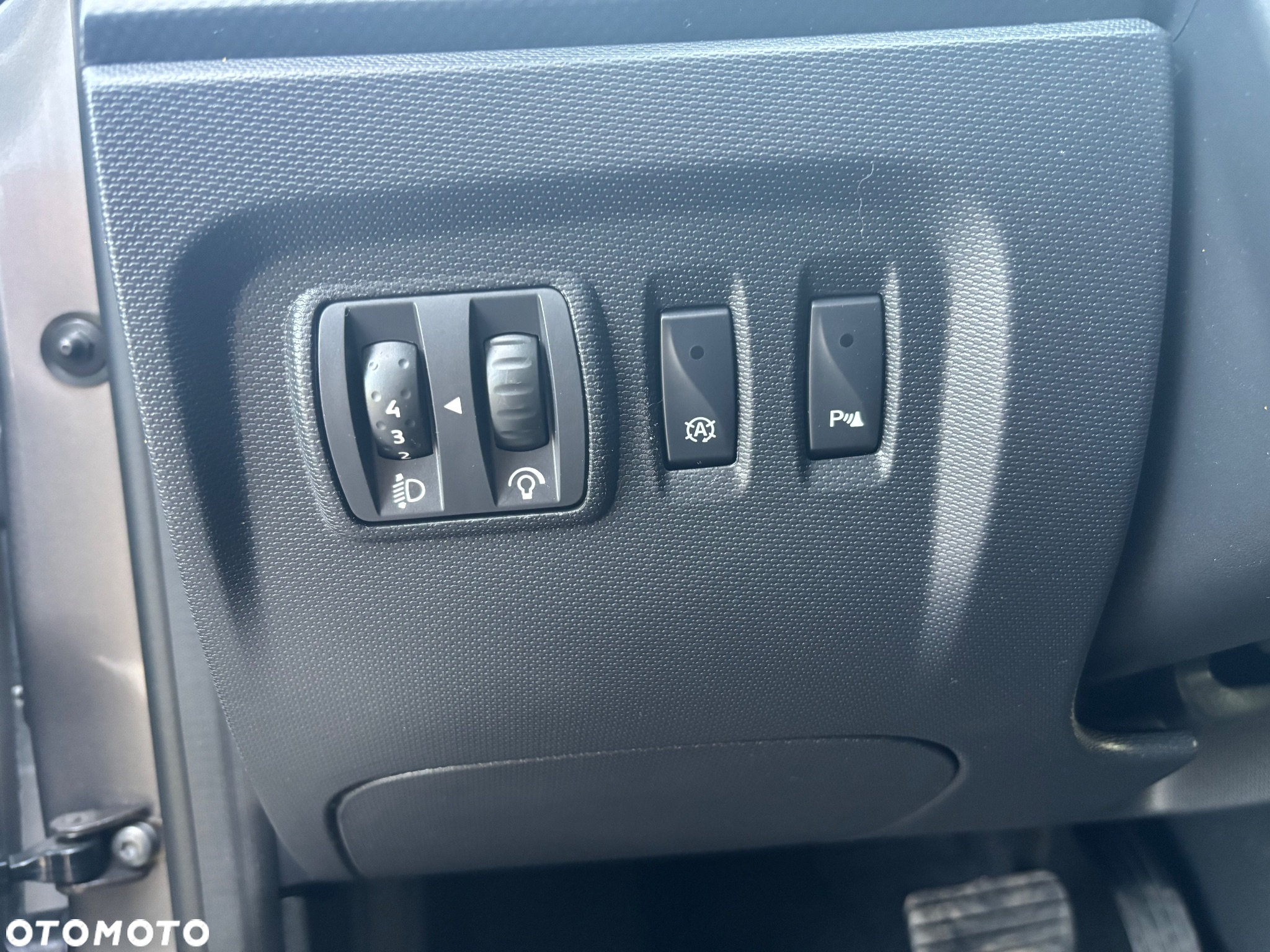 Renault Captur ENERGY TCe 120 EDC Luxe - 27